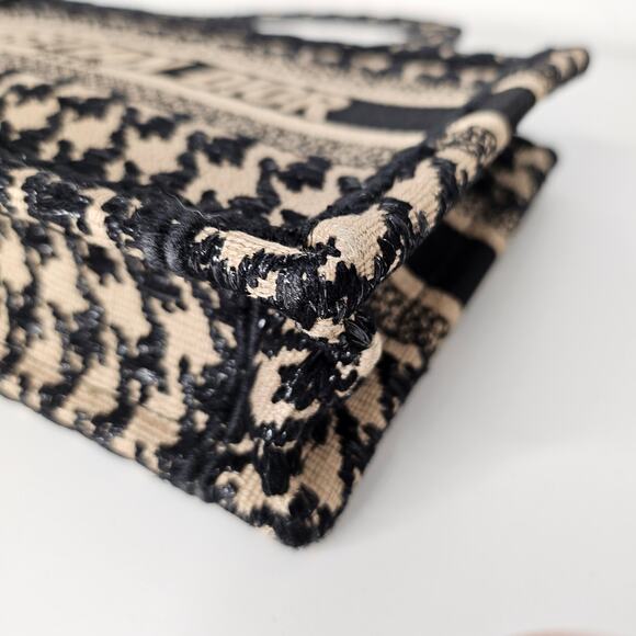 Christian Dior Mini Houndstooth Book Tote - Picture 6 of 9